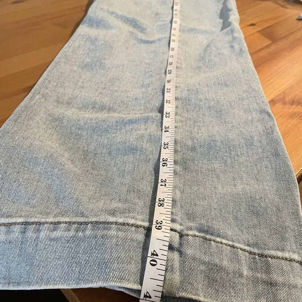 Kensie‎ Light Blue Wide-Leg Jeans with Front Seams Size 8